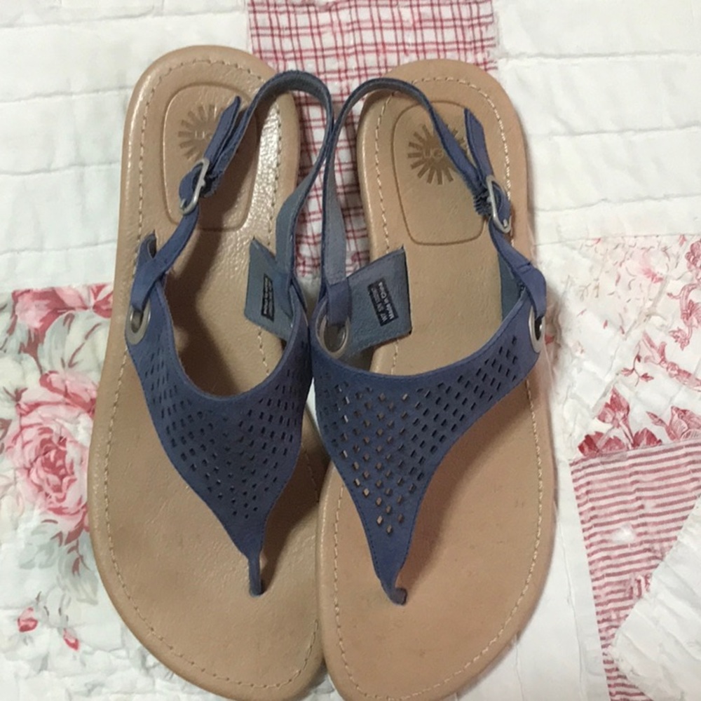 UGG Sandals Wedgewood Blue MAKE AN OFFER